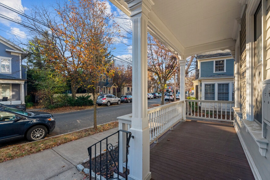Side view front porch - 35 Eld St