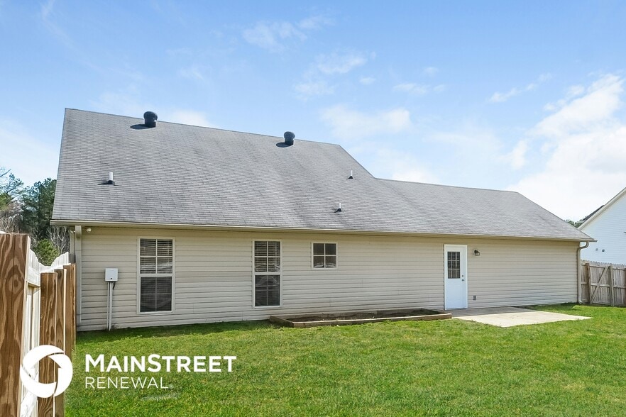 Building Photo - 160 Horton Dr