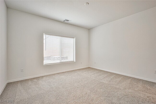 Building Photo - 7412 Legacy Pt St