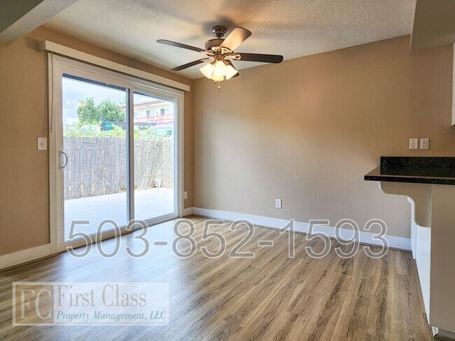 Building Photo - 4319 SE 37TH Ave