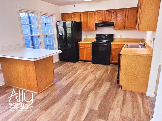 Building Photo - 1515 Westfield Ct