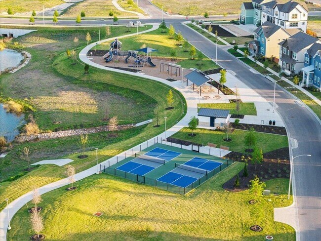 Building Photo - 9015 Cattle Baron Path