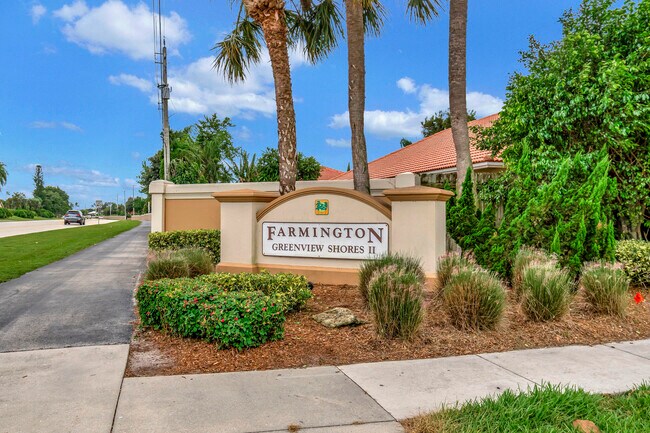 Building Photo - 1588 Farmington Ave