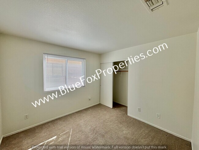 Building Photo - 6006 S Mogollon Dr