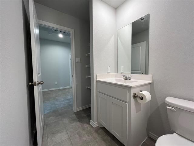Building Photo - 424 Destin Dr