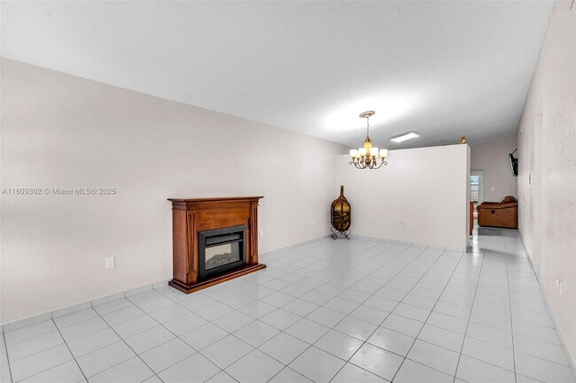 Building Photo - 2767 W 69th Terrace