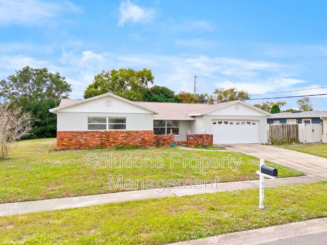 Building Photo - 905 Lisa Dr