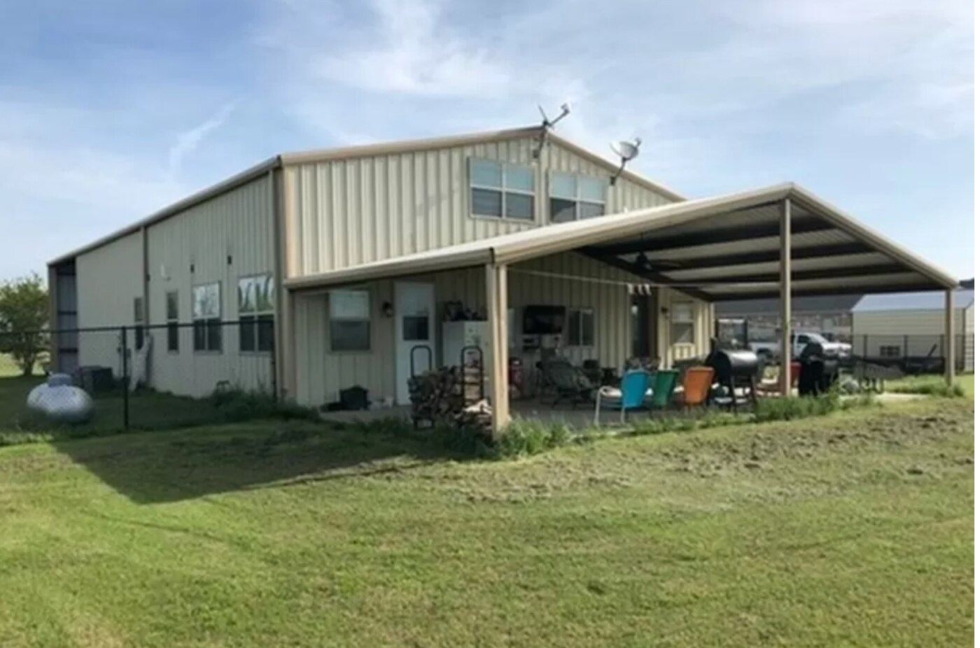 Building Photo - 1306 Broadhead Rd