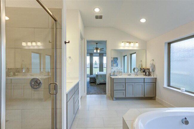Building Photo - 7463 Denali Dr