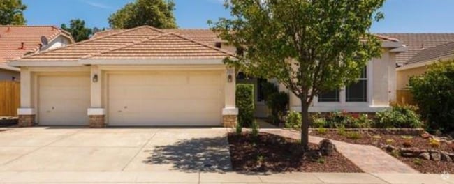 Building Photo - 5930 Moss Creek Ct