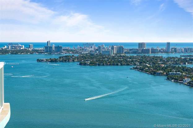 Primary Photo - 1900 N Bayshore Dr