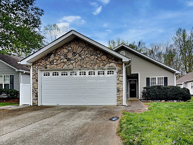 Primary Photo - 5700 Regent Village Drive