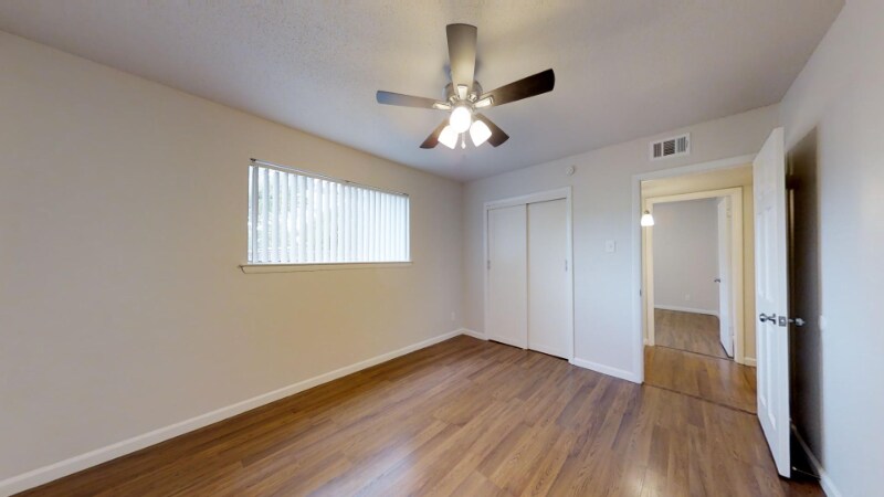 Building Photo - 5221 Bonita Ave