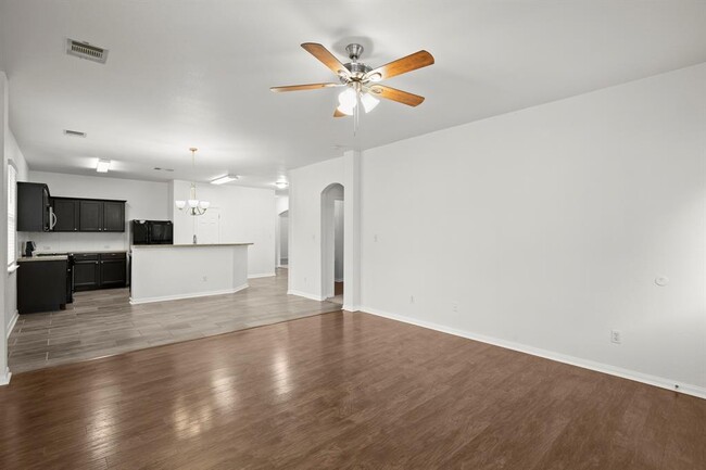 Building Photo - 1300 Estival Dr