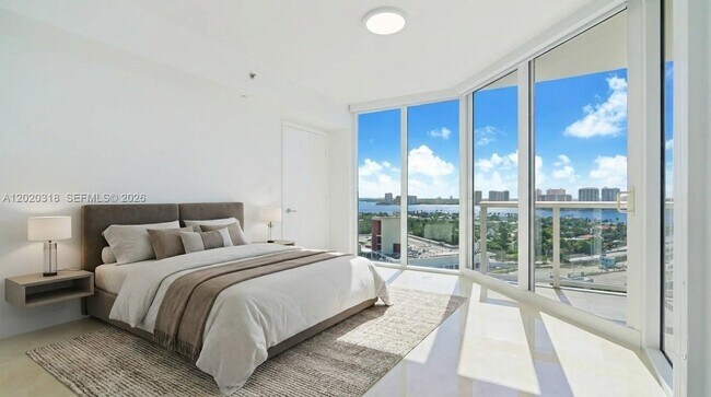 Building Photo - 19333 Collins Ave