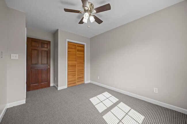Building Photo - 145 S Patterson St