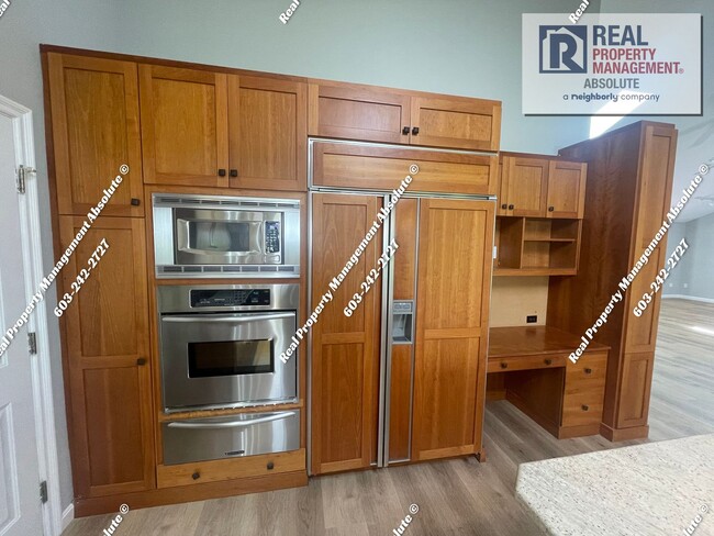 Building Photo - Beautiful 4 Bedroom Condo