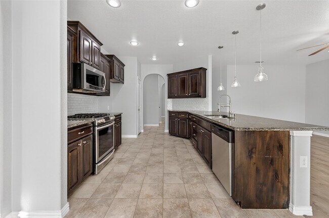 Building Photo - 1928 Velarde Rd