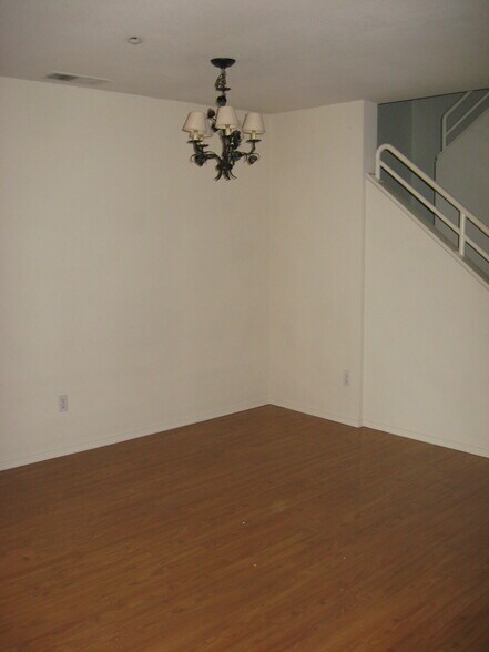Dining Room/area - 6999 Rodling Dr