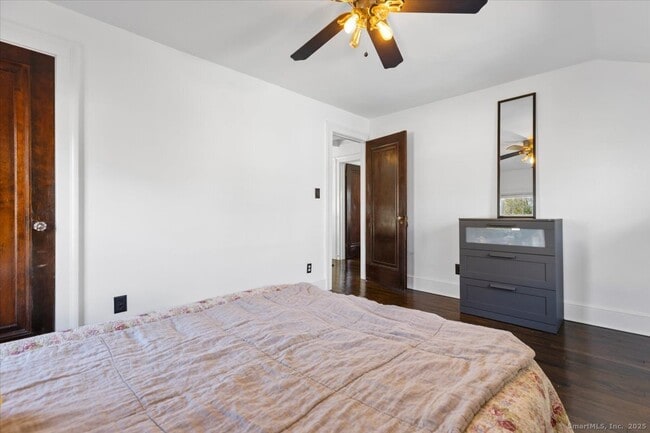 Building Photo - 171 Waite St