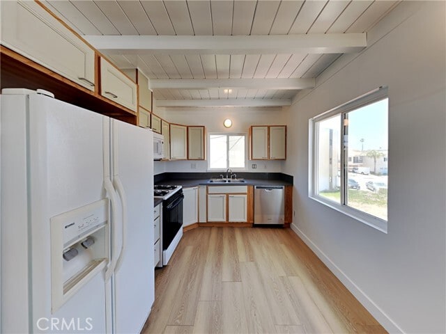 Building Photo - 218 Cahuenga Dr