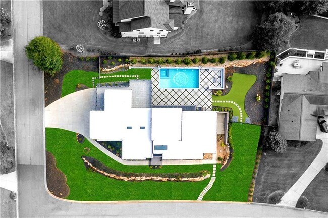 Building Photo - 4232 Edgewood Ct