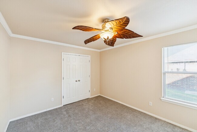 Building Photo - 4124 S 134th E Ave