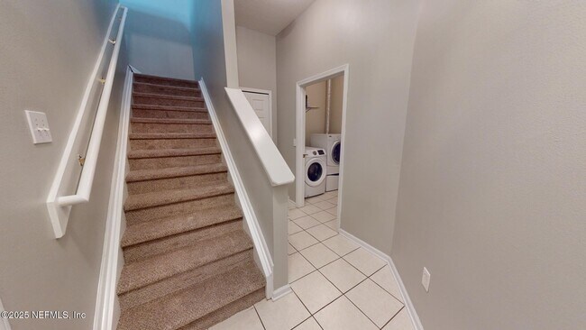 Building Photo - 7063 Deer Lodge Cir