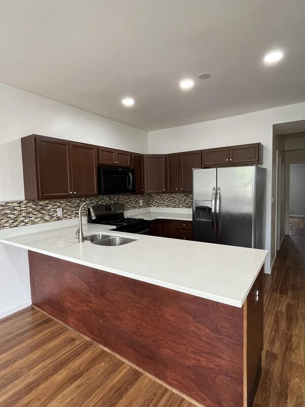 Building Photo - 113 Morris St