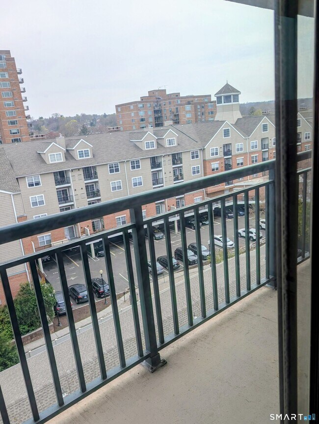 Building Photo - 104 North St