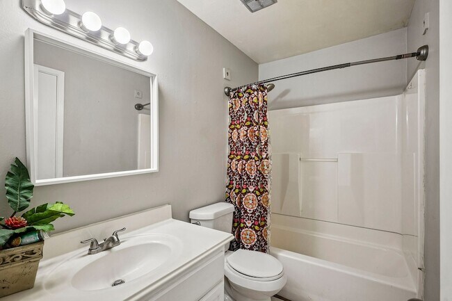 Building Photo - 4202 Townes Forest Rd