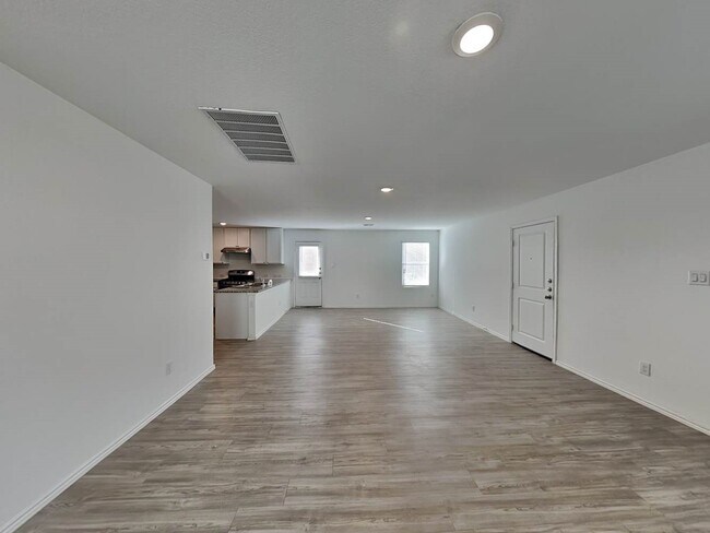 Building Photo - 5933 Antonio Pl