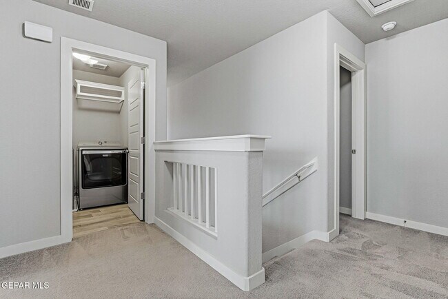 Building Photo - 3328 David Palacio Dr