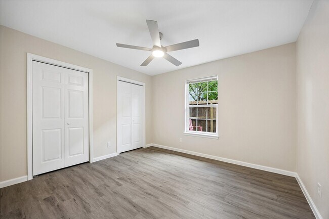Building Photo - 8939 Gaylord Dr