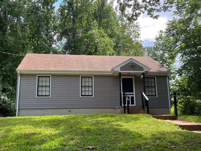 Primary Photo - 3405 Westbrook Cir