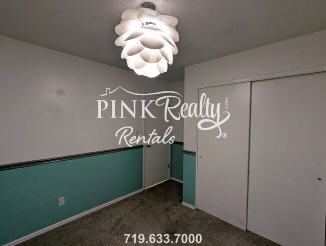 Building Photo - 4546 Del Verde Dr