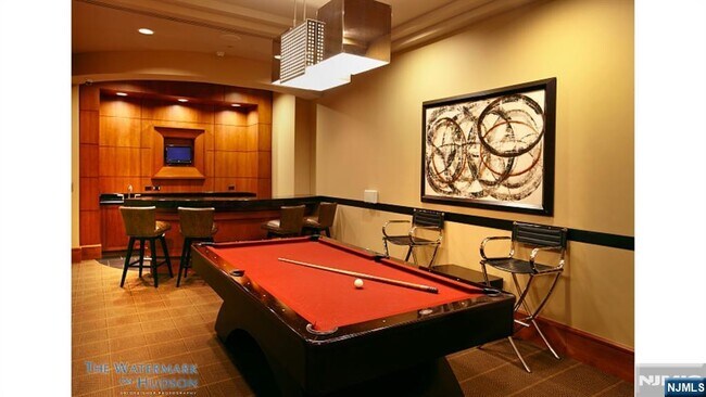 Building Photo - 8100 River Rd