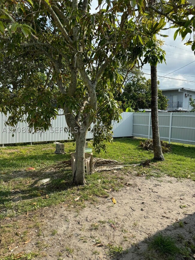 Building Photo - 1220 NW 102nd St