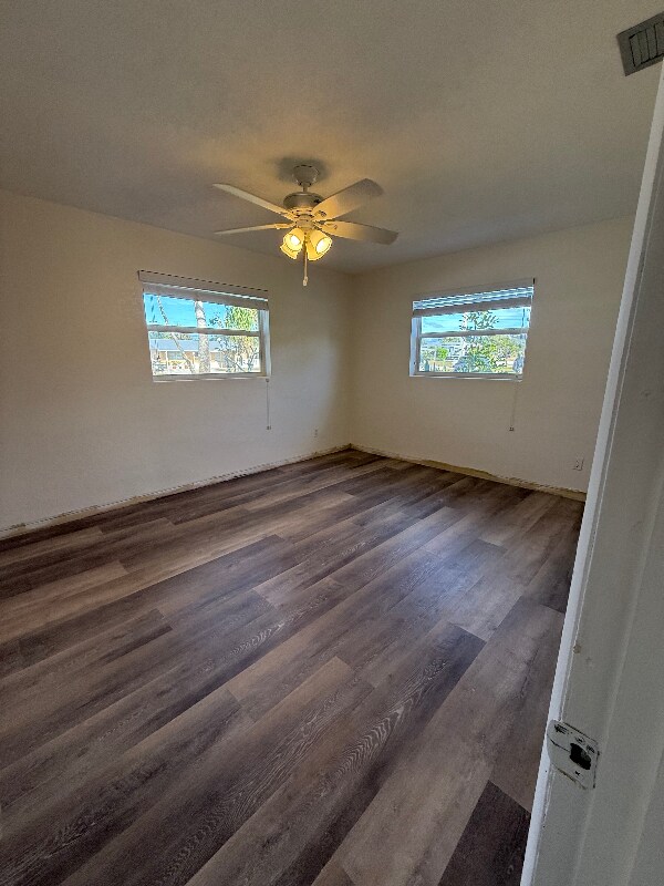 Building Photo - 1642 NE South St