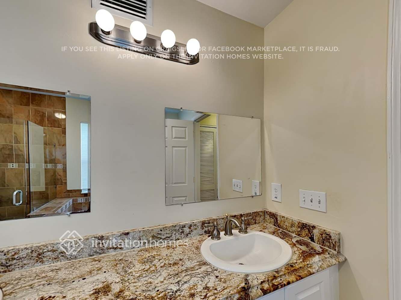 Building Photo - 114 Hammocks Ct