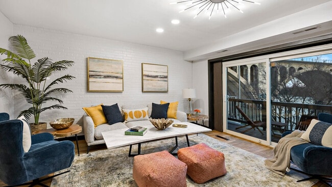 Building Photo - 3590 Water St NW