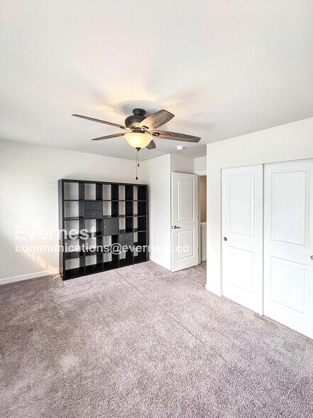 Building Photo - 19403 7th Ave W