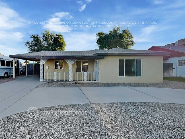 Building Photo - 527 W 1st St