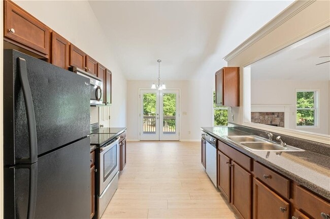 Building Photo - 52 Chimney Springs Dr SW
