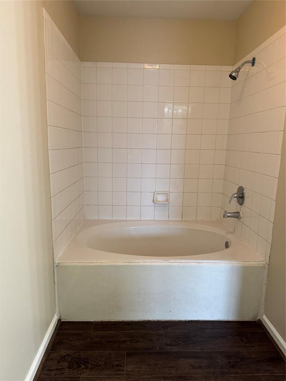 Building Photo - 6435 Waldron Dr
