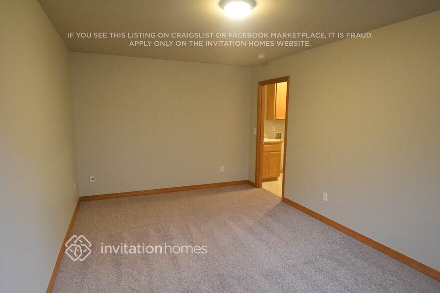 Building Photo - 11813 184th Street E