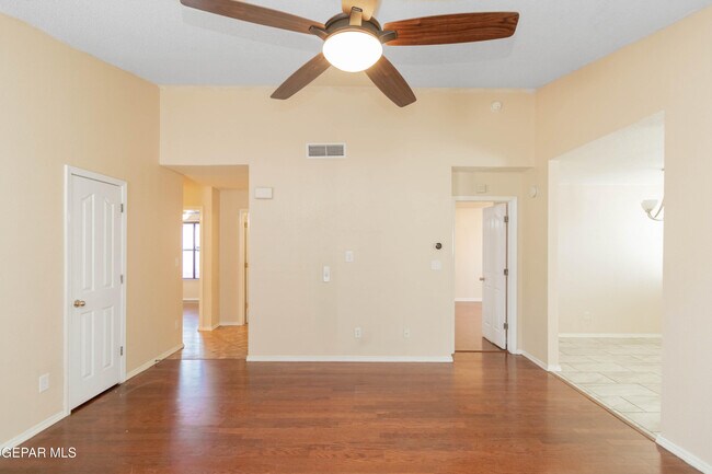 Building Photo - 5652 Rick Husband Dr