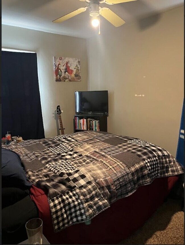 Building Photo - 1750 Vermont St