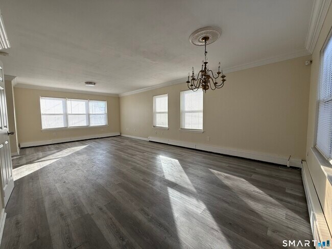 Building Photo - 769 Ogden St