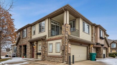 Building Photo - Wonderful 2-Bed Townhouse with Scenic Views & Hardwood Elegance in Westminster – 1468 Sq Ft of Co...